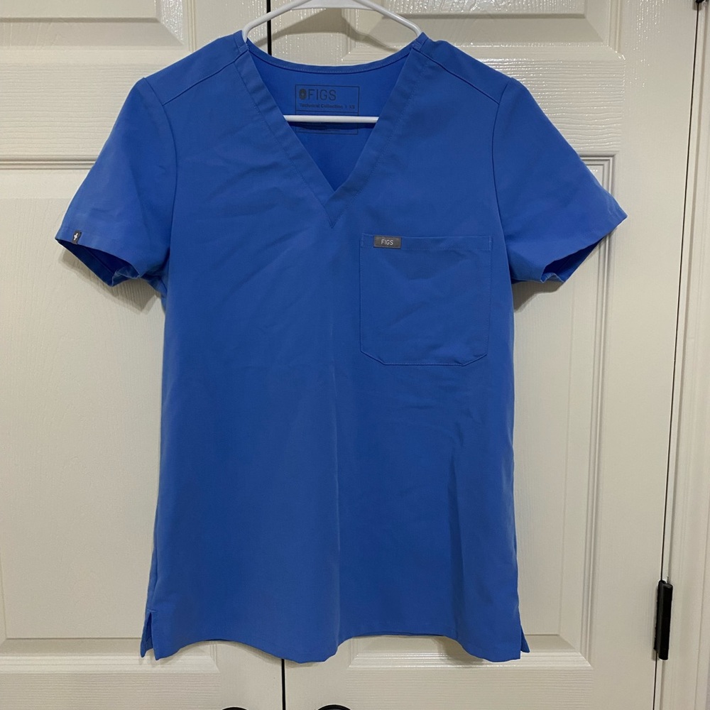 FIGS Catarina Scrub Top - Ceil Blue (XS)